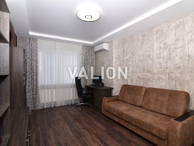 Продажа 3-комнатной квартиры по ул.Туманяна Ованеса, 15а ЖК Лазурний блюз