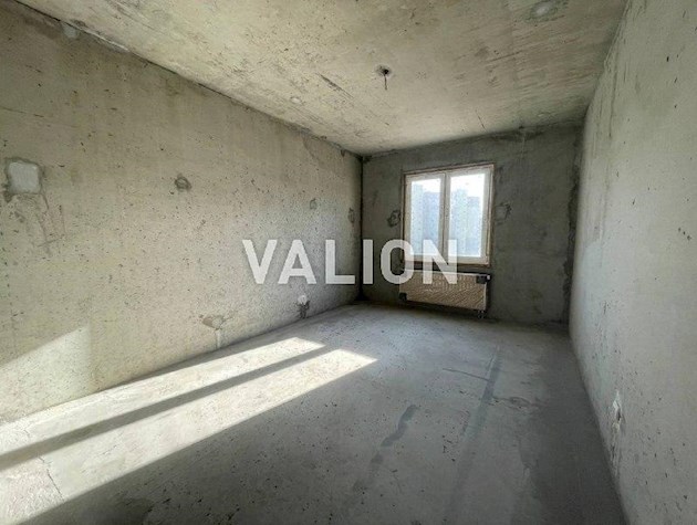 Продам 3-к кв у новому будинку по вул. Милославська, 18