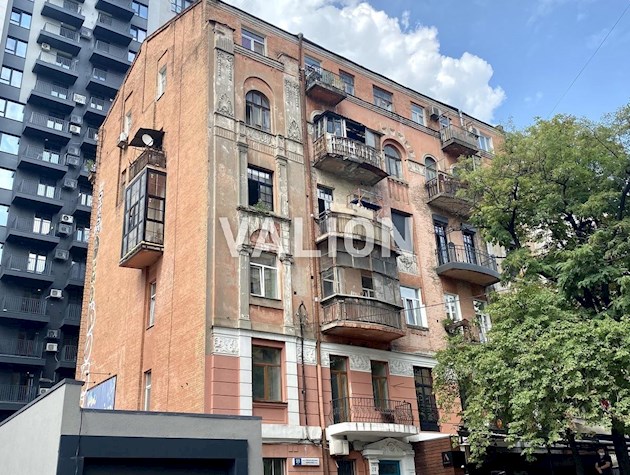 Продажа 7к. квартиры ул. Паньковская,20