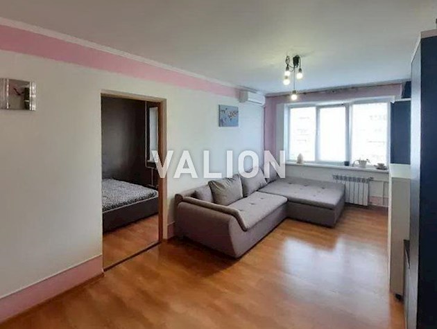 Продаж 3-кімнатної квартири вул. Героїв полку Азов (Малиновського), 13а