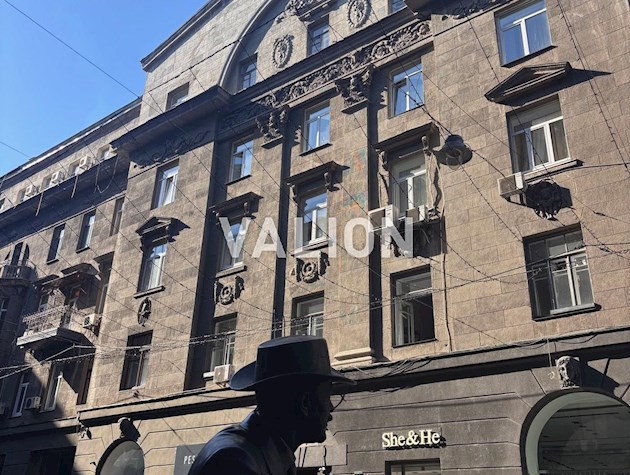 Продам 3 кімнатну квартиру Пасаж, Хрещатик 15