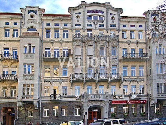 Продажа 3 комнатной квартиры по ул.Чикаленко Евгения (Пушкинская), 21. Центр, Золотые ворота, ремонт