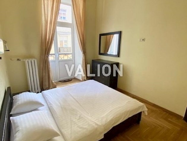 Продажа 3 комнатной квартиры по ул.Чикаленко Евгения (Пушкинская), 21. Центр, Золотые ворота, ремонт