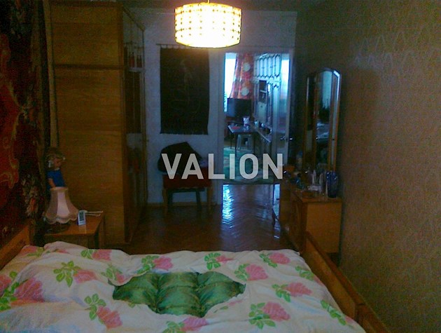 Продаж 3 кімнатної квартири, вул. Шептицького 24г, поруч з м.Лівобережна.