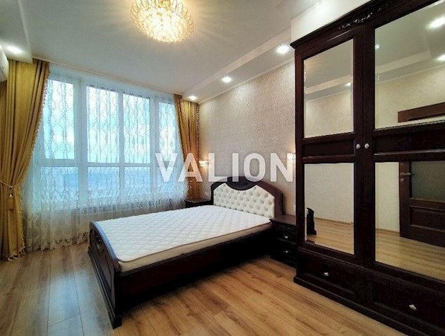 Центр, Победы просп. 5в, ЖК Victory V, пл. 71м2, качественный ремонт.