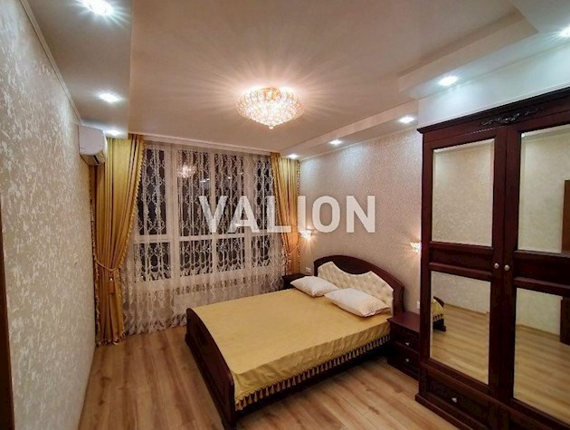 Центр, Победы просп. 5в, ЖК Victory V, пл. 71м2, качественный ремонт.