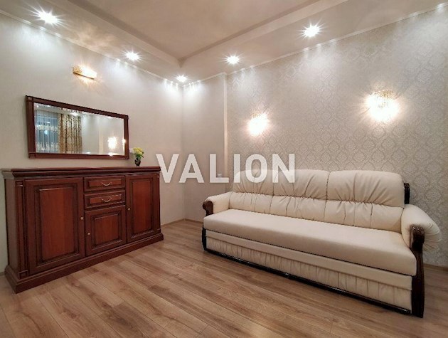 Центр, Победы просп. 5в, ЖК Victory V, пл. 71м2, качественный ремонт.