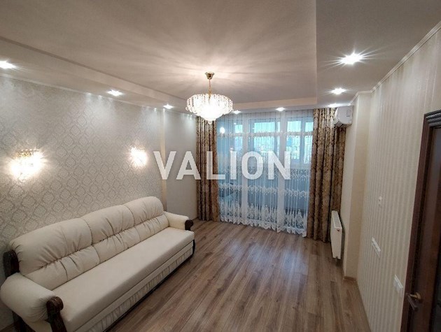 Центр, Победы просп. 5в, ЖК Victory V, пл. 71м2, качественный ремонт.