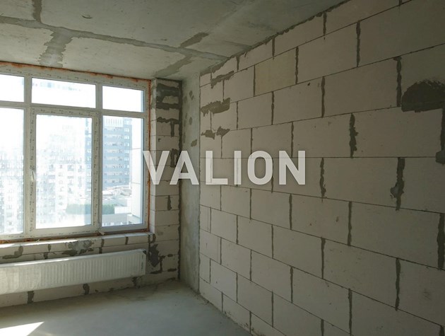 Продется трехкомнатная двухсторонняя квартира Бендукидзе ул. 2