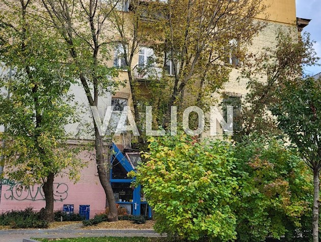 Продаж 2-кімнатної квартири вул. Велика Житомирська 34