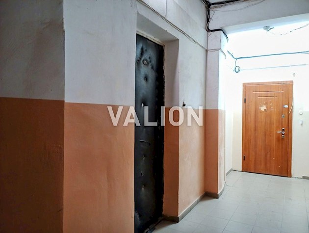 Продажа 2-к квартиры ул. Большая Житомирская 34