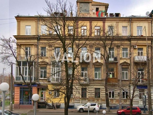 Продаж 2-кімнатної квартири вул. Велика Житомирська 34
