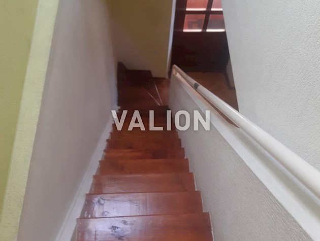 Продажа 4-к квартиры ул. Багговутовская 32