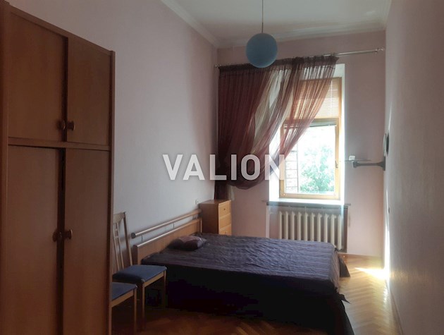 Продажа 4-к квартиры ул. Багговутовская 32