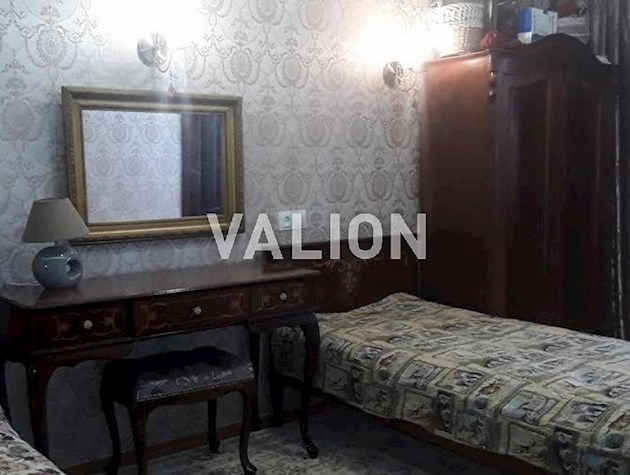 Продається 2к квартира за адресою пр. Перемоги 9, Шевченківський район, Залізничний масив м. Київ.