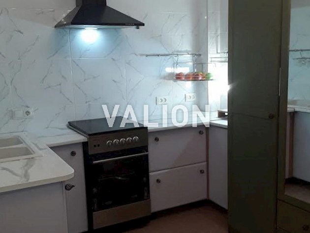 Продається 2к квартира за адресою пр. Перемоги 9, Шевченківський район, Залізничний масив м. Київ.