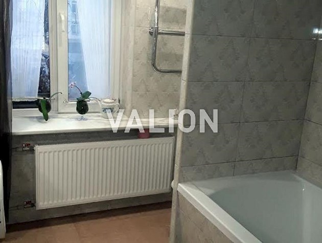 Продається 2к квартира за адресою пр. Перемоги 9, Шевченківський район, Залізничний масив м. Київ.