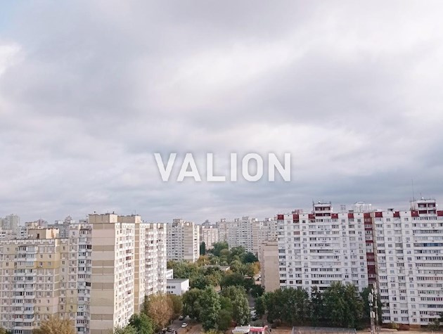 Продажа 2-комнатной квартиры по ул. Ревуцкого 4, Дарницкий р-н