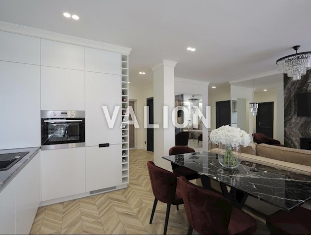 Продажа 3-комнатной квартиры в ЖК Республика