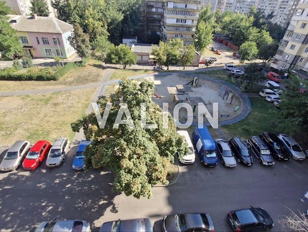 Продається 3-х кімнатна квартира 69.7м2, Дарницький р-н, вул Тростянецька