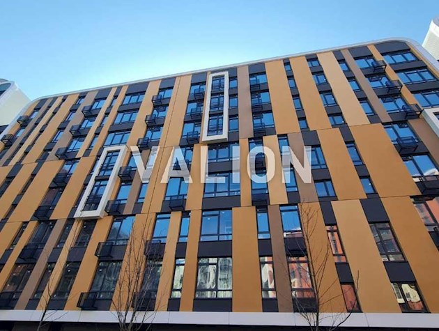 Продается 3-комнатная квартира в ЖК Республика