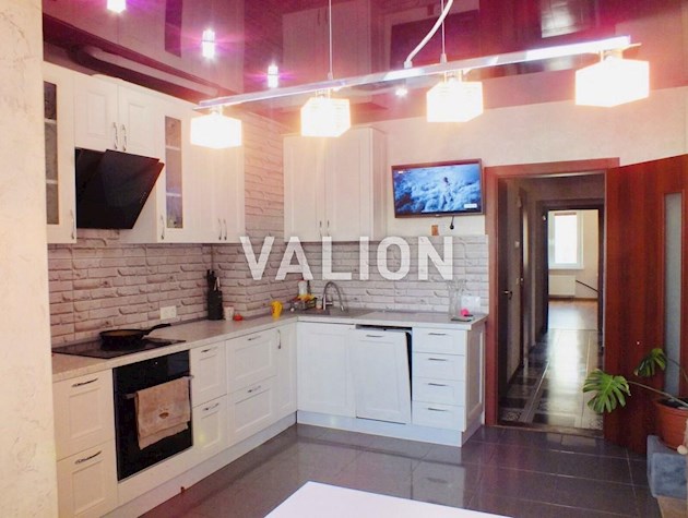 Продажа 3-к квартиры ул. Сергея Данченко 3