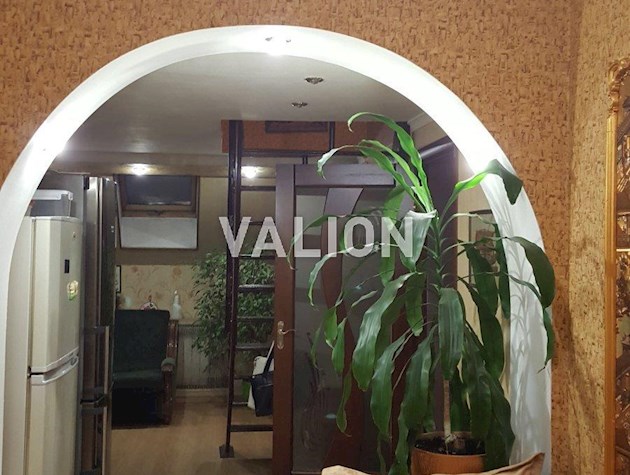 Продаж 5-кімн. квартири 140 м2, вул., Мала Житомирська, 18