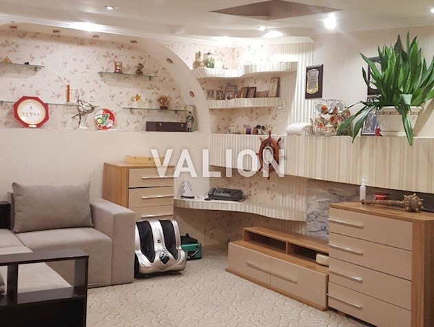 Продаж 5-кімн. квартири 140 м2, вул., Мала Житомирська, 18