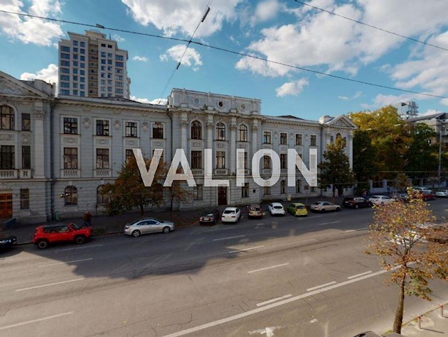Продаж 6 кімн квартири під офіс, вул. Саксаганського 58в, центр, Голосіївський район.