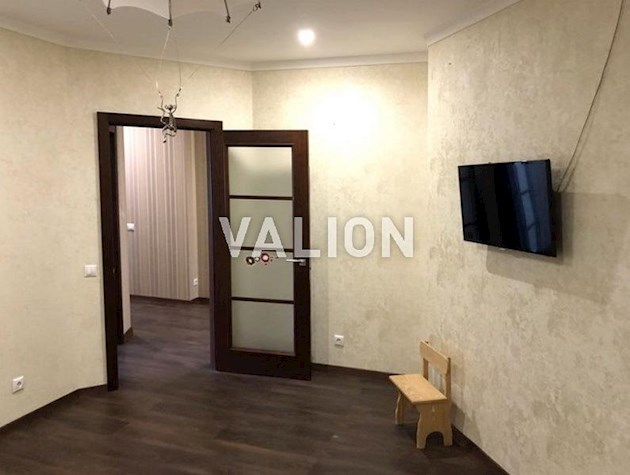 Продажа 3-к квартиры Розумовского,19 (Краснова) метро Житомирская