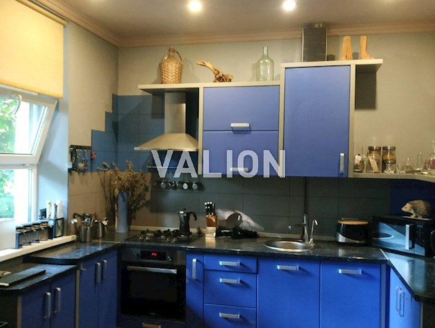 Продаж Історичний Поділ 4 кімнатна квартира вул. Щекавицька 44