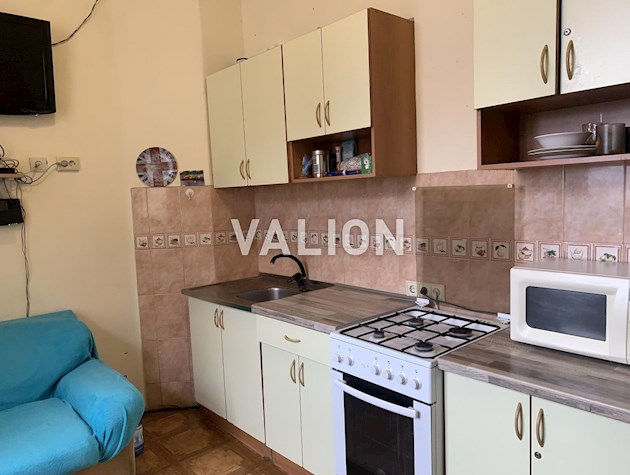 Продается 5-комнатная двухуровневая квартира, ул.Прорезная,18/1г.