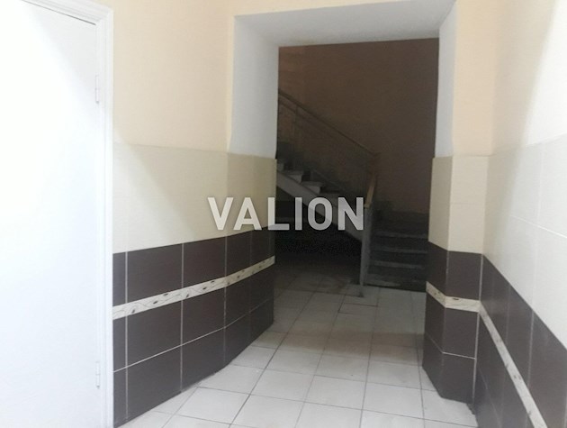 Продается 5-комнатная двухуровневая квартира, ул.Прорезная,18/1г.