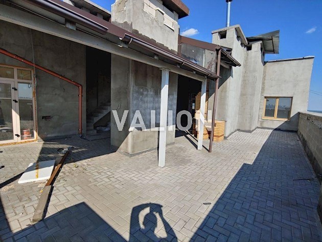 В продаже 5к квартира 225 м² + терраса 150 м² Лобачевского,7