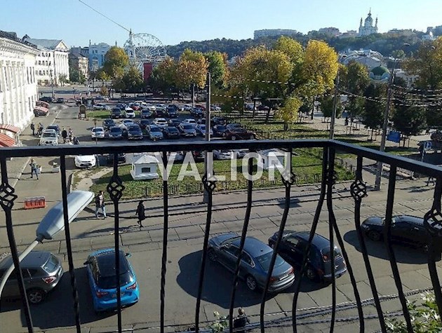 Продаж 2-кімнатної квартири на вул.Межигірська, 3/7