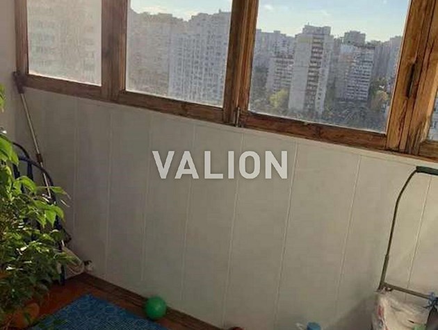 Продажа: 2-комнатная квартира по ул.Драгоманова, 12