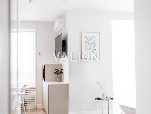 Продаж 2К квартири Без % ЖК Сонячна Рівʼєра, вулиця Микільсько-Слобідська 3-А