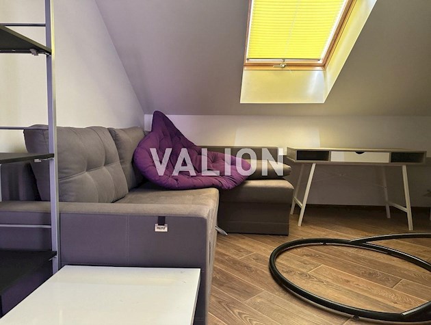 Продається 4-х кімнатна квартира, Дніпровський район, Регенераторна 4, ЖК Комфорт Таун, дизайнерський ремонт