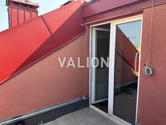 Продається 4-х кімнатна квартира, Дніпровський район, Регенераторна 4, ЖК Комфорт Таун, дизайнерський ремонт