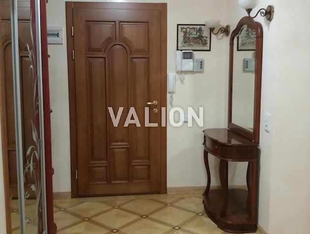 Продажа квартиры Якуба Колоса 2