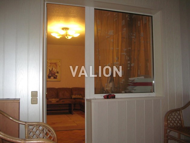 Продается 4-комнатная квартира на Ревуцкого, 13, Дарниця