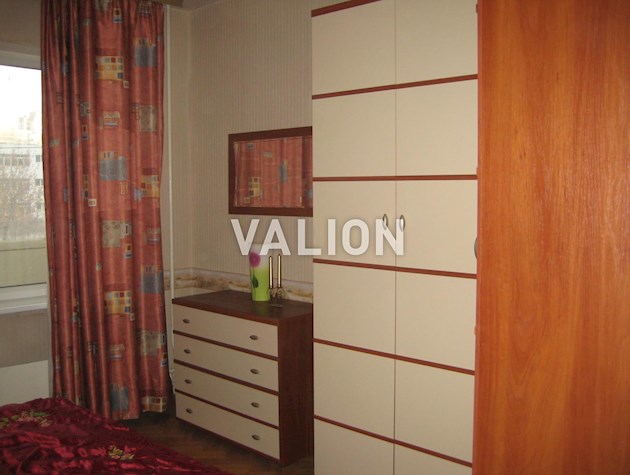 Продается 4-комнатная квартира на Ревуцкого, 13, Дарниця