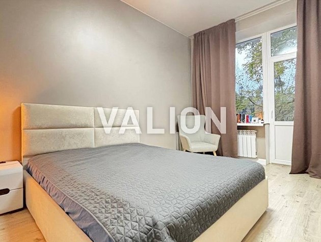 Продажа 1к квартиры без комиссии. Печерский район, ул. Дорошенко (Чигорина) 16.