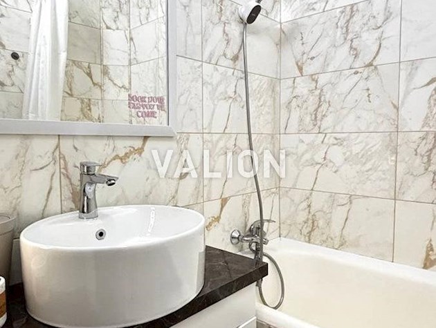 Продажа 1к квартиры без комиссии. Печерский район, ул. Дорошенко (Чигорина) 16.