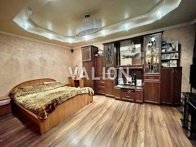 Продажа 3-к квартири ул. Радунская 9