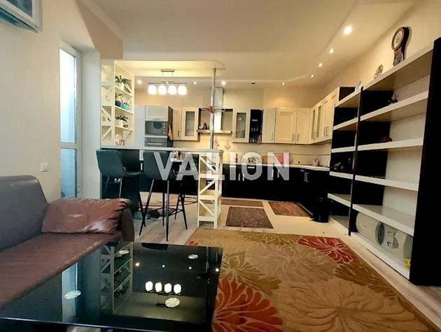 Продаж 3-к квартири вул.Білоруська 3