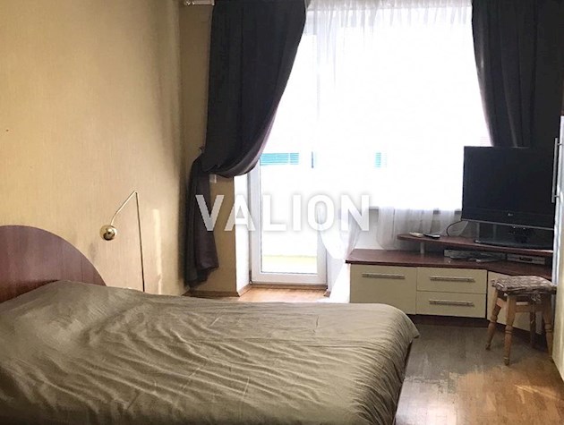 Продажа 1комнатной квартири в Печерском районе, ул.Ломаковская (Мичурина),4