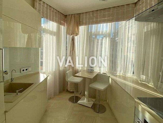 Продажа: 2-комнатная квартира на бул. Леси Украинки, 7Б