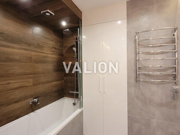 Продаю 2 комнатную квартиру по ул. Мишуги, 2