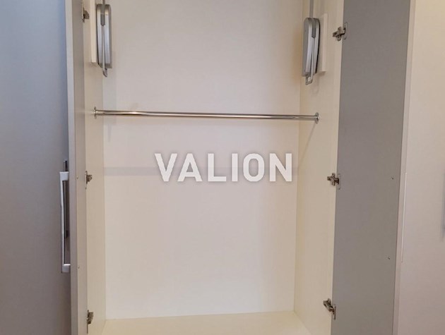 Продаю 2 комнатную квартиру по ул. Мишуги, 2